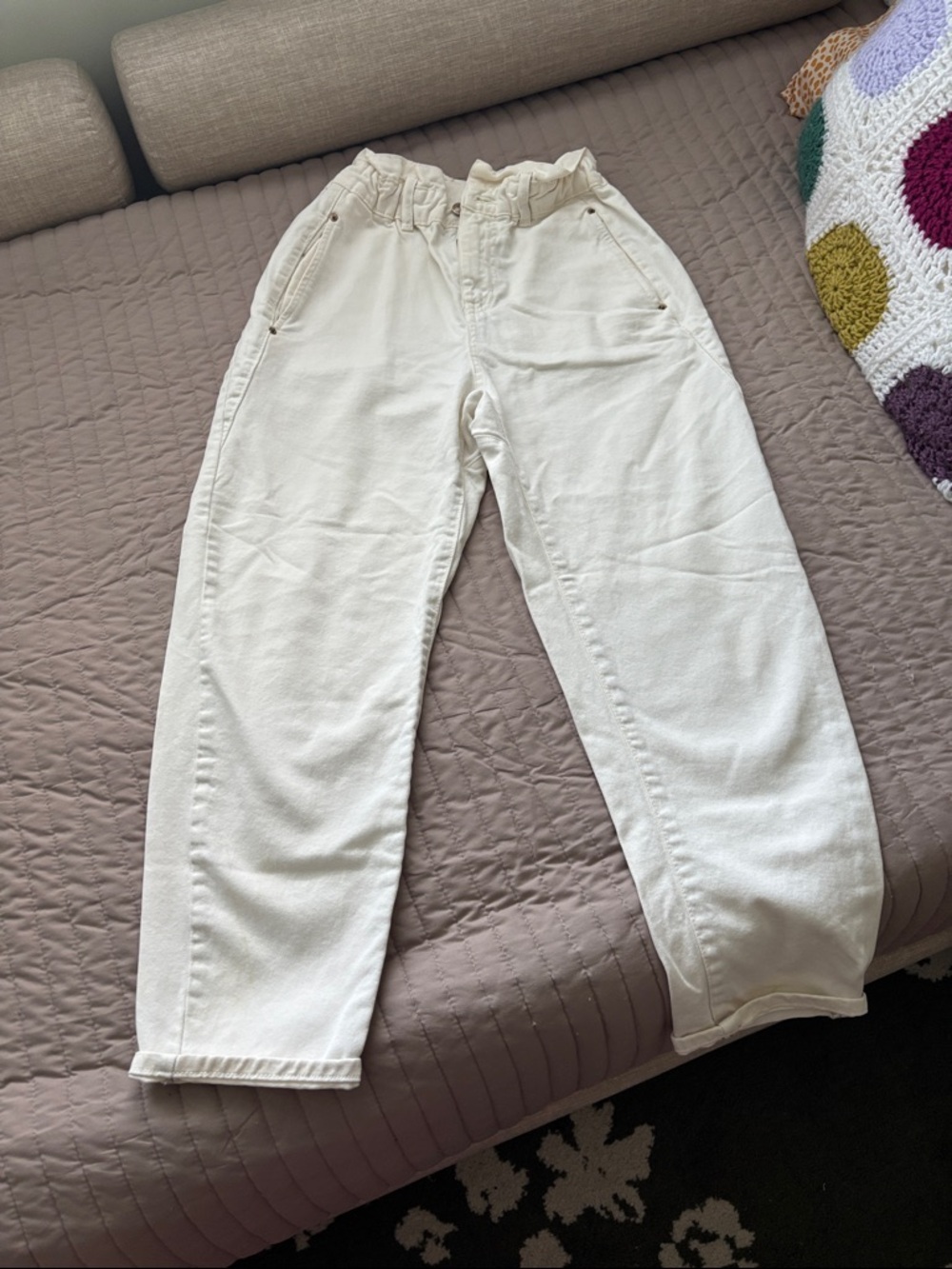 Zara High Rise Jeans in Off-White